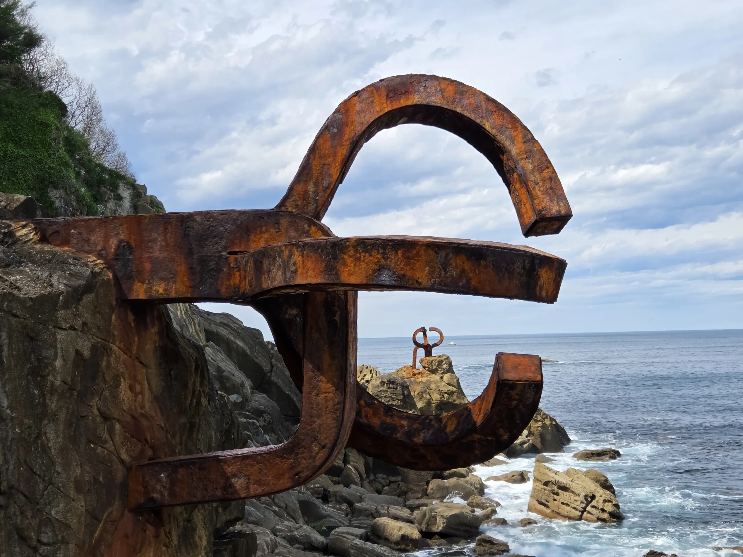 PEINE_DE_LOS_VIENTOS PEINE_DE_LOS_VIENTOS